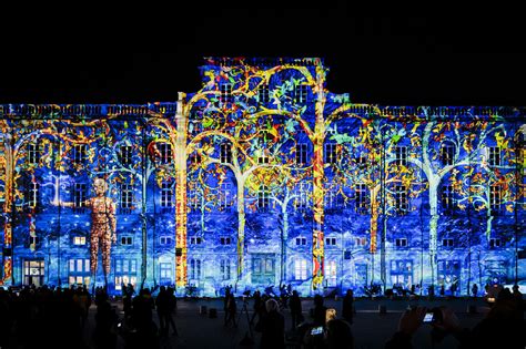  La Fête des Lumières Afro-Fusion: Une Nuit d'Éclats avec Teni